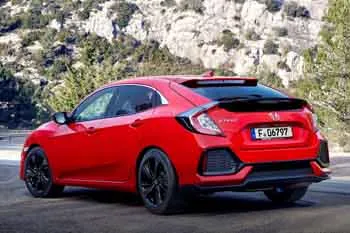 Honda Civic hatchback (od 2017) – fotka 12