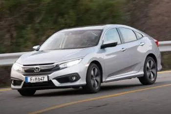 Honda Civic sedan (od 2017) – fotka 6