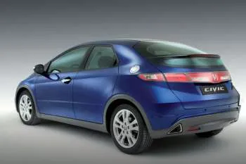 Honda Civic hatchback (2008 – 2012) – fotka 2