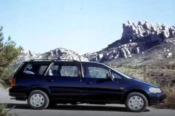 Honda Shuttle (1995 – 1998) – fotka 3