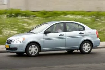 Hyundai Accent sedan (2006 – 2009) – fotka 3