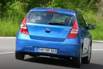 Hyundai i30 1.6i CVVT Blue i-Catcher – fotka 8