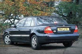 Hyundai Sonata (1996 – 1998) – fotka 4