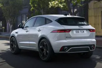 Jaguar E-Pace (od 2020) – fotka 10
