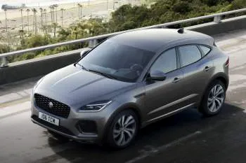 Jaguar E-Pace (od 2020) – fotka 16
