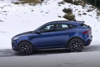 Jaguar E-Pace (od 2020) – fotka 31