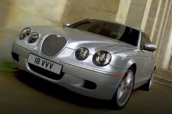 Jaguar S-Type (2004 – 2007) – fotka 2