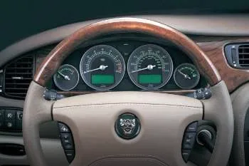Jaguar S-Type (2004 – 2007) – fotka 7