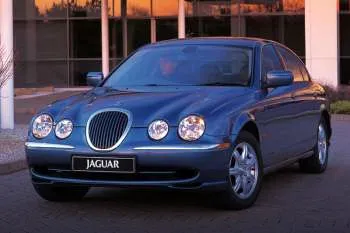 Jaguar S-Type 4.0 V8 Sport – fotka 3