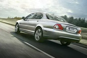 Jaguar X-Type (2008 – 2010) – fotka 4
