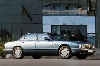 Jaguar XJ (1997 – 2003) – fotka 5