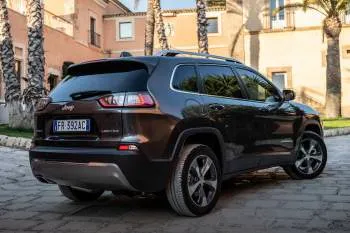 Jeep Cherokee (2019 – 2020) – fotka 12