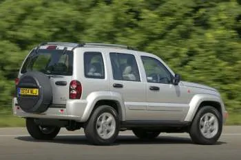 Jeep Cherokee 2.4i Sport – fotka 5