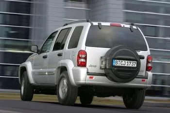 Jeep Cherokee (2005 – 2008) – fotka 10