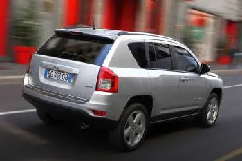 Jeep Compass 2.1 CRD Limited 4WD – fotka 8
