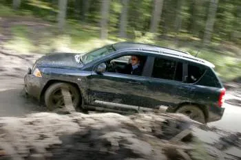 Jeep Compass 2.4 Overland – fotka 2