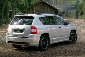 Jeep Compass 2.4 Overland – fotka 3