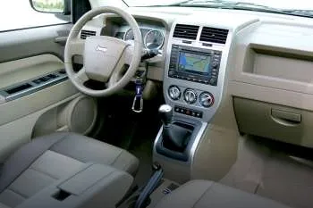 Jeep Compass 2.4 Overland – fotka 4