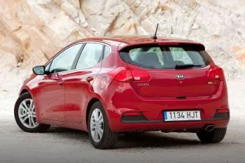 Kia Ceed (2012 – 2015) – fotka 12