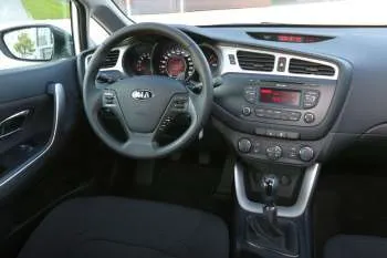 Kia Ceed (2012 – 2015) – fotka 19