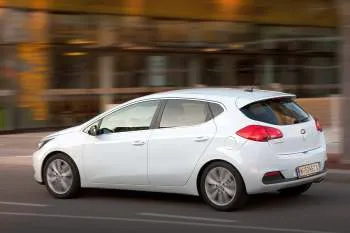 Kia Ceed (2012 – 2015) – fotka 23