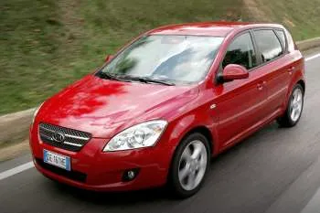 Kia Ceed (2007 – 2009) – fotka 9