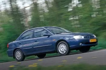 Kia Mentor (2001 – 2003) – fotka 3