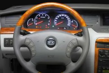 Kia Opirus 3.5 V6 – fotka 2