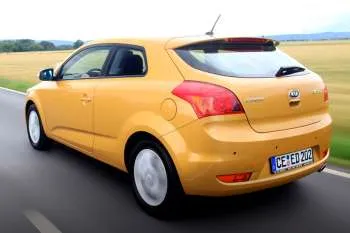 Kia Pro_Ceed (2011 – 2012) – fotka 2