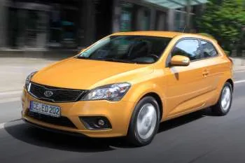 Kia Pro_Ceed (2011 – 2012) – fotka 13