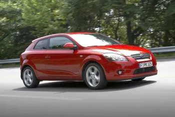Kia Pro_Ceed (2008 – 2010) – fotka 7