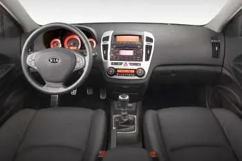 Kia Pro_Ceed (2008 – 2010) – fotka 9