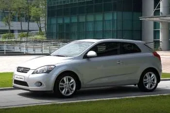 Kia Pro_Ceed (2008 – 2010) – fotka 16