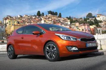 Kia Pro_Ceed (2013 – 2015) – fotka 24