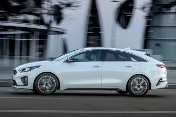 Kia ProCeed (od 2019) – fotka 14