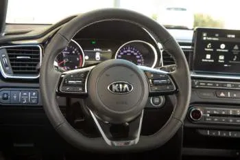 Kia ProCeed (od 2019) – fotka 33