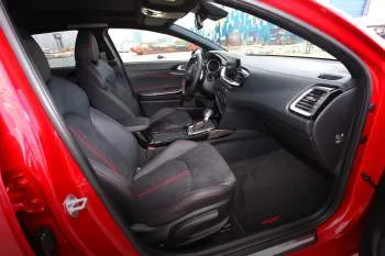 Kia ProCeed (od 2019) – fotka 40