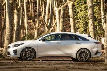 Kia ProCeed (od 2019) – fotka 45