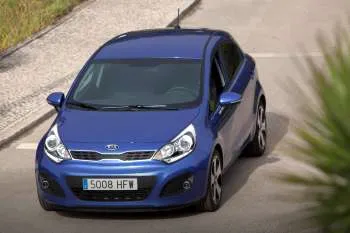Kia Rio päťdverový hatchback (2011 – 2015) – fotka 4
