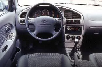 Kia Shuma (2001 – 2004) – fotka 5