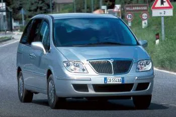 Lancia Phedra 2.2 JTD 16v – fotka 4