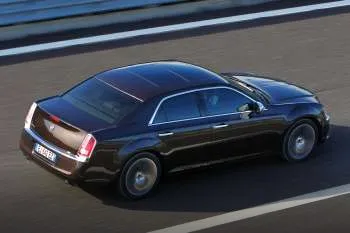 Lancia Thema (2011 – 2014) – fotka 4