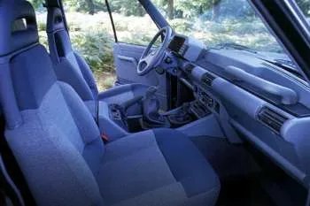 Land Rover Discovery 200 Tdi Estate päťdverové SUV – fotka 3