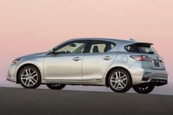 Lexus CT (2014 – 2018) – fotka 4