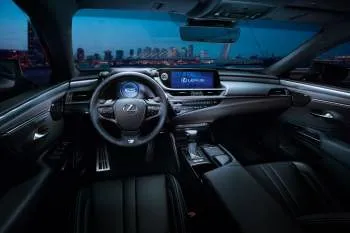 Lexus ES (od 2018) – fotka 14