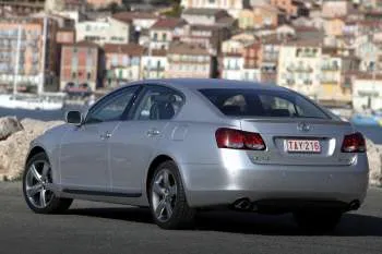 Lexus GS 450h Business – fotka 4