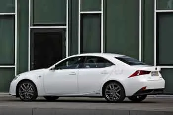 Lexus IS (2013 – 2017) – fotka 23