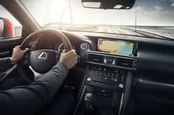 Lexus IS (od 2017) – fotka 6