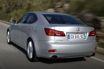 Lexus IS 250 Business Tech – fotka 8