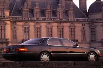 Lexus LS (1990 – 1995) – fotka 2